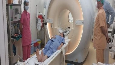 India News | Maharashtra: MP Navneet Rana Undergoes MRI Scan, Full-body Checkup After Chest, Neck Pain