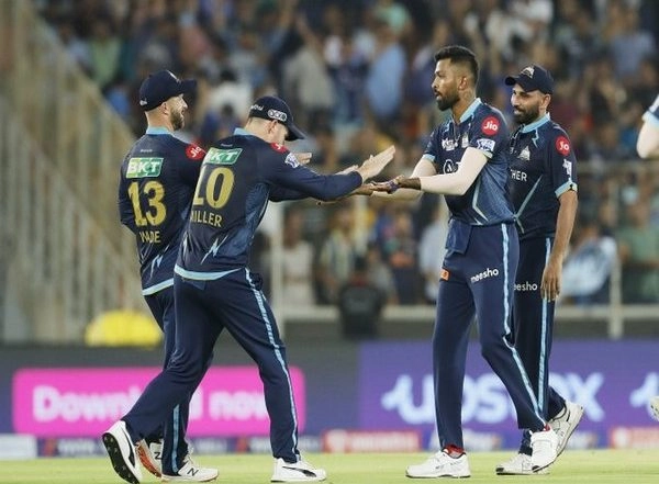 Sports News | IPL 2022: Hardik's Three-wicket Haul Restricts RR at 130/9 Against GT in Summit Clash
