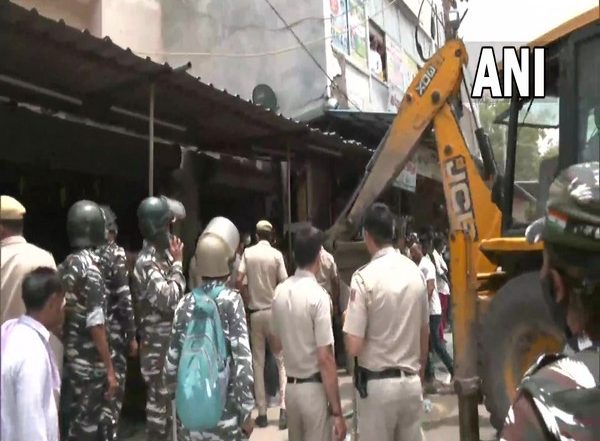 India News | DDA Conducts Anti-encroachment Drive in Delhi's Kalyanpuri