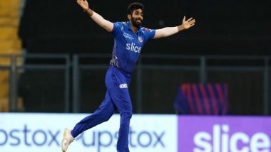 Sports News | IPL 2022: Jasprit Bumrah First Indian Bowler to Scalp 15 Wickets for 7th Consecutive Season