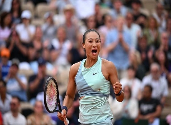Sports News | French Open: Qinwen Stuns Simona Halep; Cornet Knocks out Ostapenko
