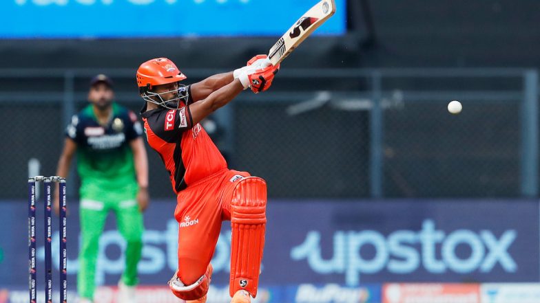 Rahul Tripathi Scores Fifty in RCB vs SRH IPL 2022 Clash