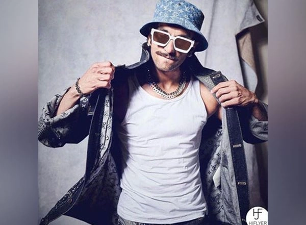 Business News | Indian Jewellery Brand Hiflyer Jewels Becomes First Brand to Launch Its Collection in Metaverse