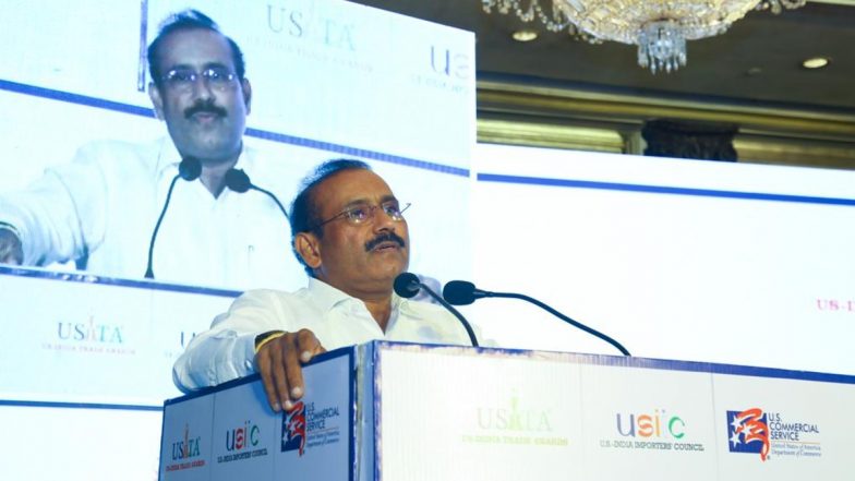 Face Masks to Be Made Compulsory in Maharashtra If COVID-19 Cases Rise, Says Health Minister Rajesh Tope