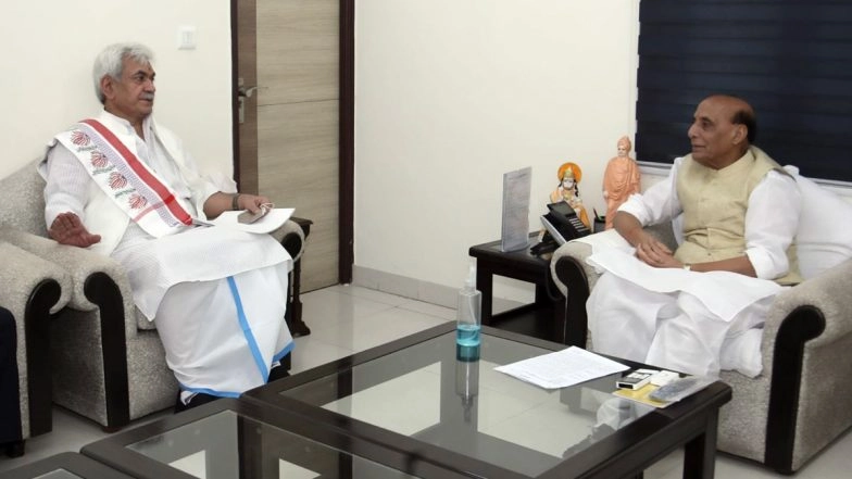 J&K LG Manoj Sinha Meets Rajnath Singh, Seeks Assistance of BRO for Amarnath Yatra