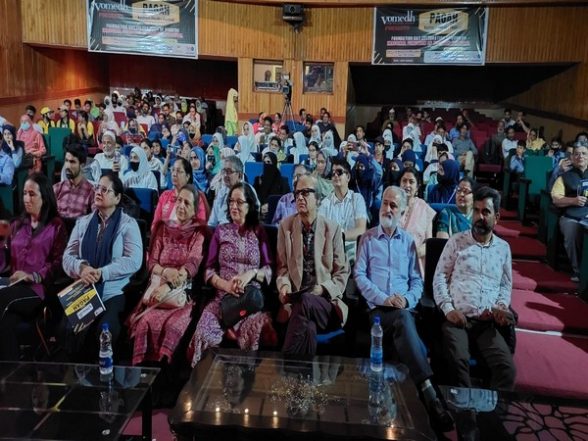 India News | J-K: Vomedh Celebrates 14th Foundation Day, Inaugurates Week-long Kashmiri Theatre Festival - Vimarsana News