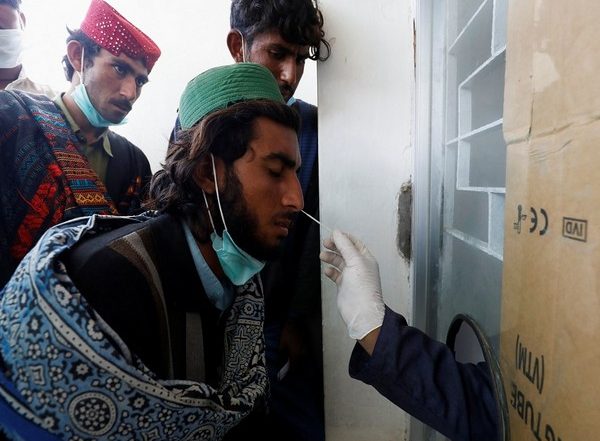 World News | Pakistan Reports 90 New COVID-19 Cases