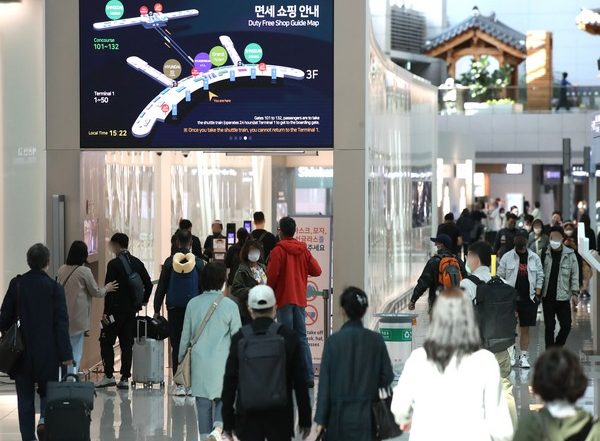 World News | South Korea's Daily COVID-19 Deaths Sharply Drop