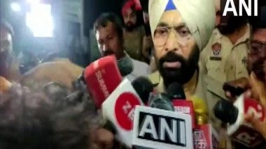 India News | Punjab: Police Refuse to Rule out Terror Angle in Minor Explosion Outside Police Intelligence Office in Mohali