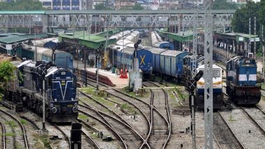 Uttar Pradesh: Hoax Bomb Call Creates Commotion, Gorakhpur-Bandra Humsafar Express Gets Delayed for Hours