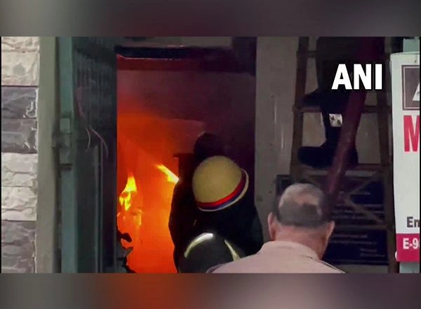 Uttar Pradesh: Fire Breaks Out at Plastic Factory in Noida