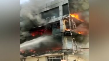 India News | Massive Fire Breaks out in Building Near Delhi's Mundka Metro Station, One Dead