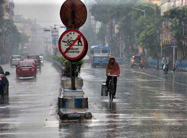 Cyclone Asani Update: Severe Cyclonic Storm Asani To Recurve Away From Coast Tomorrow, Says IMD