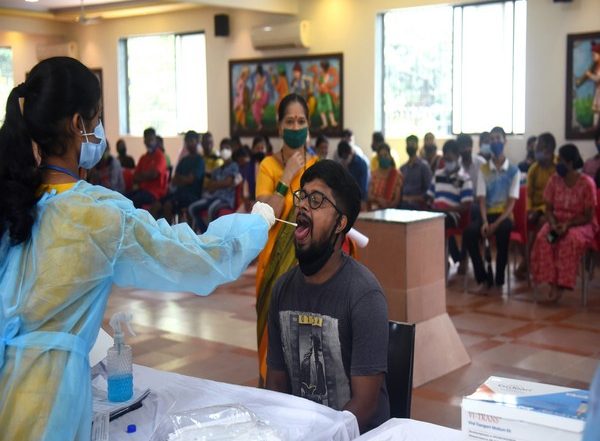 India News | India Sees Dip in COVID-19 Cases, Logs 3,157 New Infections
