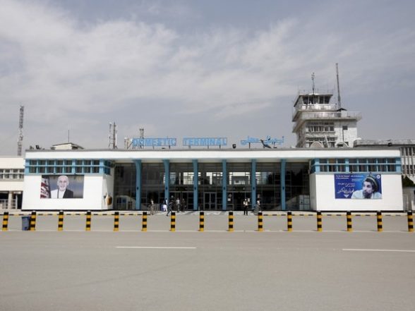World News | Taliban Sign Deal with UAE to Run Afghan Airports - Vimarsana News