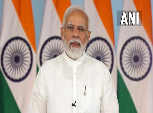 India News | PM Modi Pays Tribute to Former PM Rajiv Gandhi on His 31st Death Anniversary