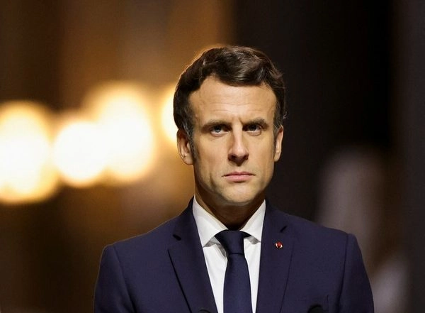 World News | French President Macron to Visit UAE to Mourn Death of President Sheikh Khalifa