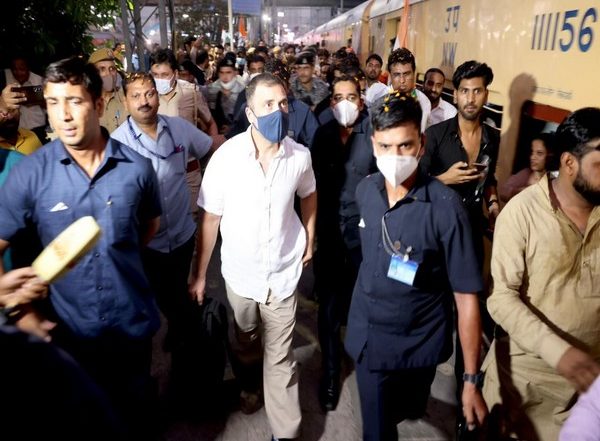 India News | Rahul Gandhi Boards Train to Udaipur to Attend Congress Chintan Shivir