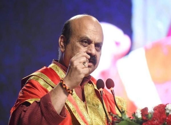 India News | Karnataka CM Holds Talks on Awareness About Yoga