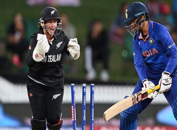 Sports News | New Zealand Women Cricketer Katey Martin Announces Retirement from All Formats