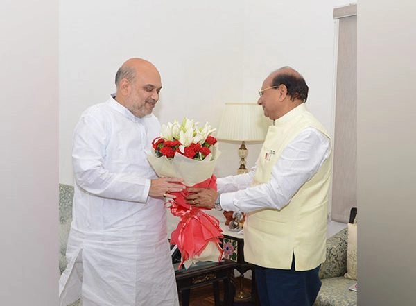 India News | Delhi LG Vinai Kumar Saxena Calls on Home Minister Amit Shah