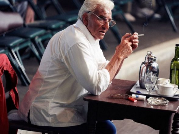 Entertainment News | Bradley Cooper Undergoes Complete Transformation as Bernstein in 'Maestro' - Vimarsana News