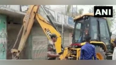 India News | UP: Bulldozers Raze Illegal Properties of Kanpur-based Man Booked in Several Cases of Murder, Loot, Extortion