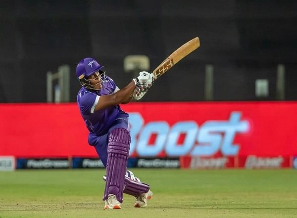 Sports News | Women's T20 Challenge: Velocity's Kiran Navgire Loves Hitting Sixes