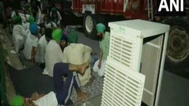 India News | Stopped from Entering Chandigarh, Punjab Farmers Begin Protest at Chandigarh-Mohali Border; CM Says Open for Talks