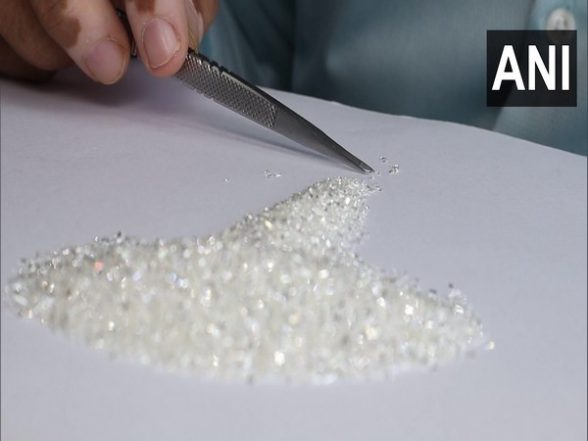 India News | Russia-Ukraine Crisis Hits Gujarat Diamond Industry, Small Factories Closed - Vimarsana News