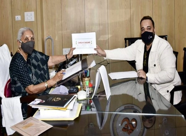 Business News | Renowned Film Producer Ali Akbar Sultan Ahmed Was Called Upon by Uttar Pradesh Governor to Discuss Issues Related to Awareness of Ganga River