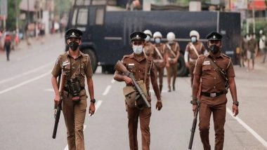 World News | Sri Lanka Imposes Curfew as Clashes Break out in Galle Face Area