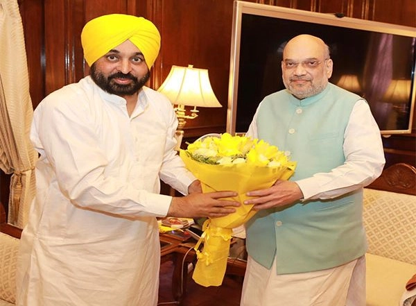 India News | Punjab CM Meets Amit Shah, Issues of National Security, Bhakra Beas Board Discussed