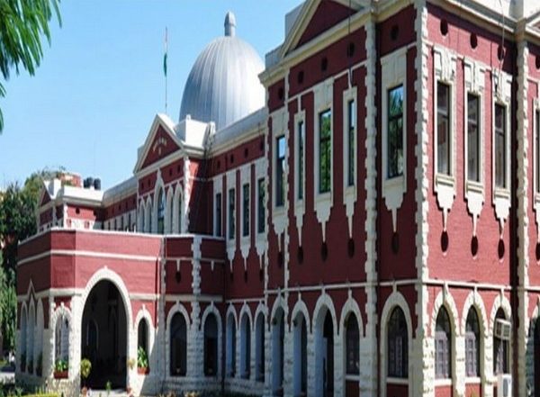 India News | IA Moved in Jharkhand HC Demanding CBI Probe into ED's Raid at Premises Linked to IAS Pooja Singhal