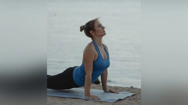 Lifestyle News | Physical Activity, Healthy Diet Can Help Protect You from Health Risks During Menopause