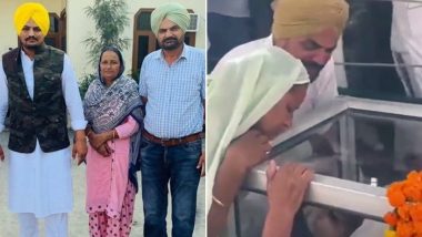 Sidhu Moose Wala’s Parents Hug Their Son’s Coffin in Tears As They Say Goodbye