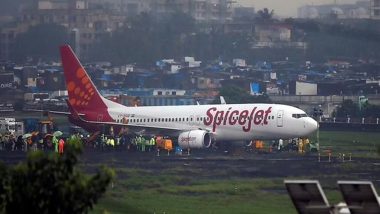 SpiceJet Plane Headed For Gorakhpur Returns to Mumbai After Windshield Crack Observed