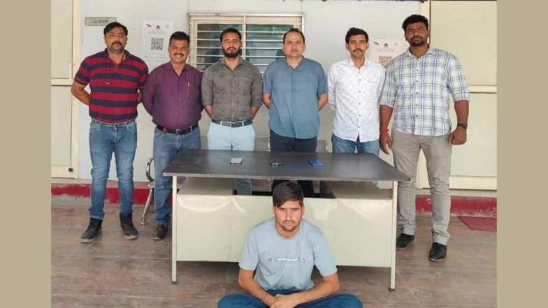 Delhi Police Busts Sextortion Gang Impersonating As Cops, One Held