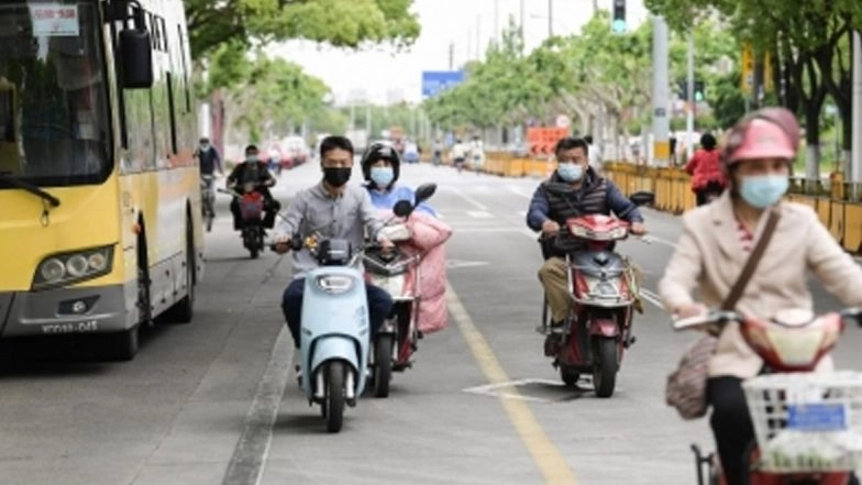 Shanghai To Resume Cross-District Public Transport From May 22