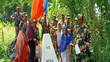 India News | BSF Apprehends 7 Bangladeshi Nationals in Bengal for Illegally Crossing Border