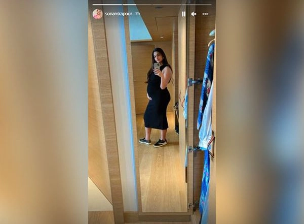 Entertainment News | Sonam Kapoor Flaunts Her Baby Bump on Social Media