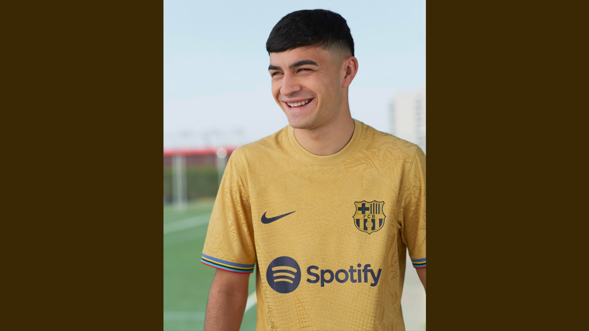 Barcelona unveil new Olympic gold away kit for 2022-23