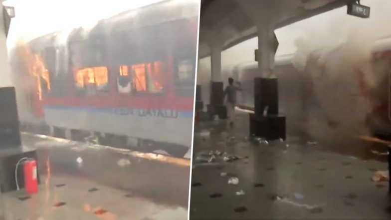 Agnipath Scheme Protest in Secunderabad: Train Set on Fire, Railway Station Vandalised (Watch Video)