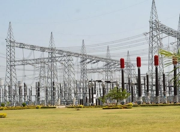 Business News | Adani Group Buys Essar Power's Mahan-Sipat Transmission Line for Rs 1,913 Cr