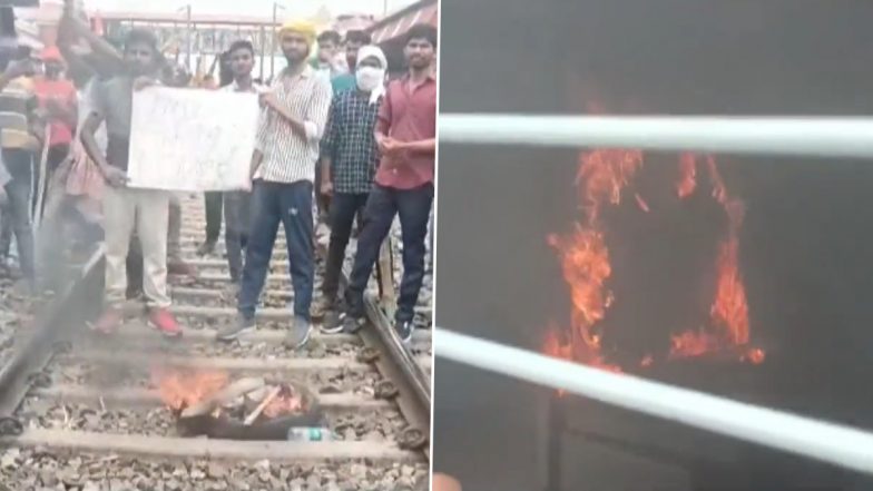 Agnipath Recruitment Row: Armed Forces Aspirants Set a Train Ablaze in Bihar in Protest Against the New Recruitment Scheme of Indian Army (Watch Video)