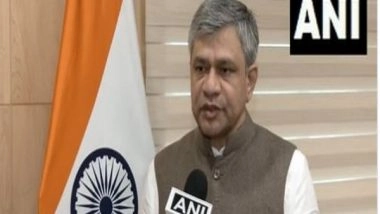 India News | Agnipath Protests: Ashwini Vaishnaw Appeals to Agitators to Not Damage Railway Properties