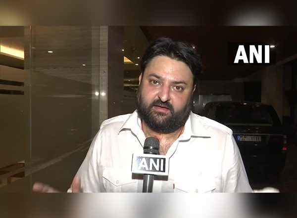 India News | Mumbai Police Book BJP Leader Mohit Kamboj in Fraud Case