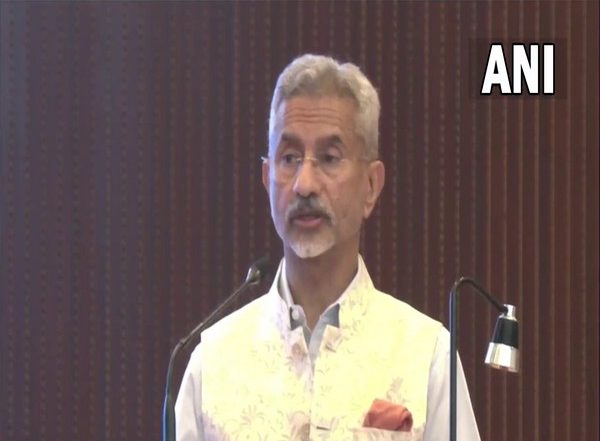 World News | India Will Never Accept Any Attempt to Unilaterally Change Status Quo Along Its Borders, Says Jaishankar