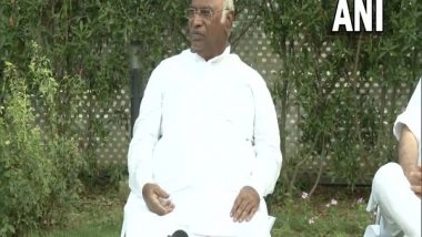 India News | Congress Blames BJP for Maha Political Crisis, Says It Wants to Topple 'strong' MVA Govt Before Presidential Polls