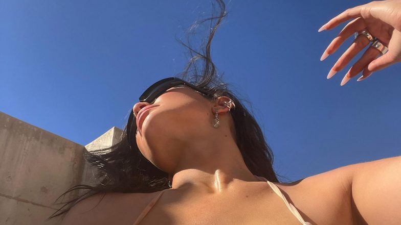 Kylie Jenner Frees The Nipple In Daring Bikini Pic! Look! - Perez Hilton